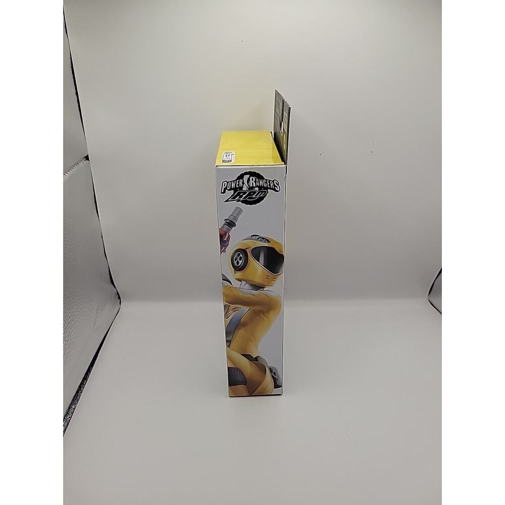 Power Rangers Lightning Collection RPM Yellow Ranger 6" Figure Hasbro *Flaw Box - Picture 4 of 5